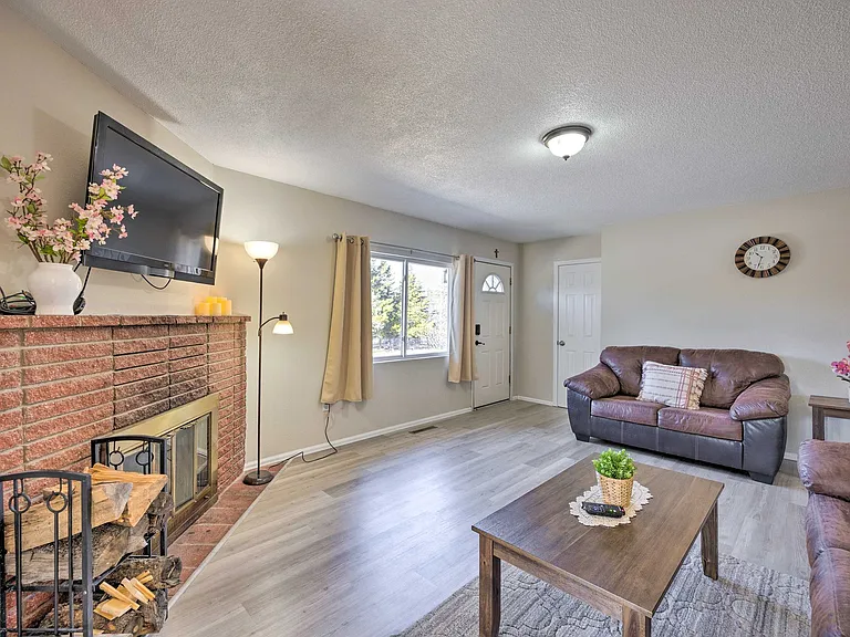 1005 N Baldwin St — Photo 7