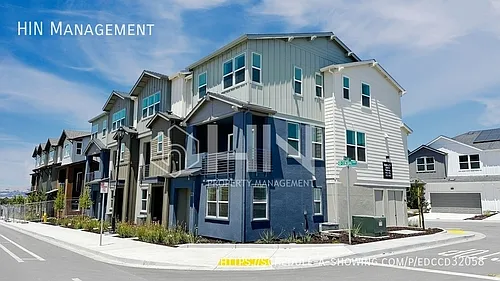 1713 Central Pkwy Photo 1