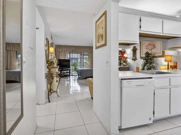 3593 Crab Apple Trail #B, Lake Worth, FL 33467