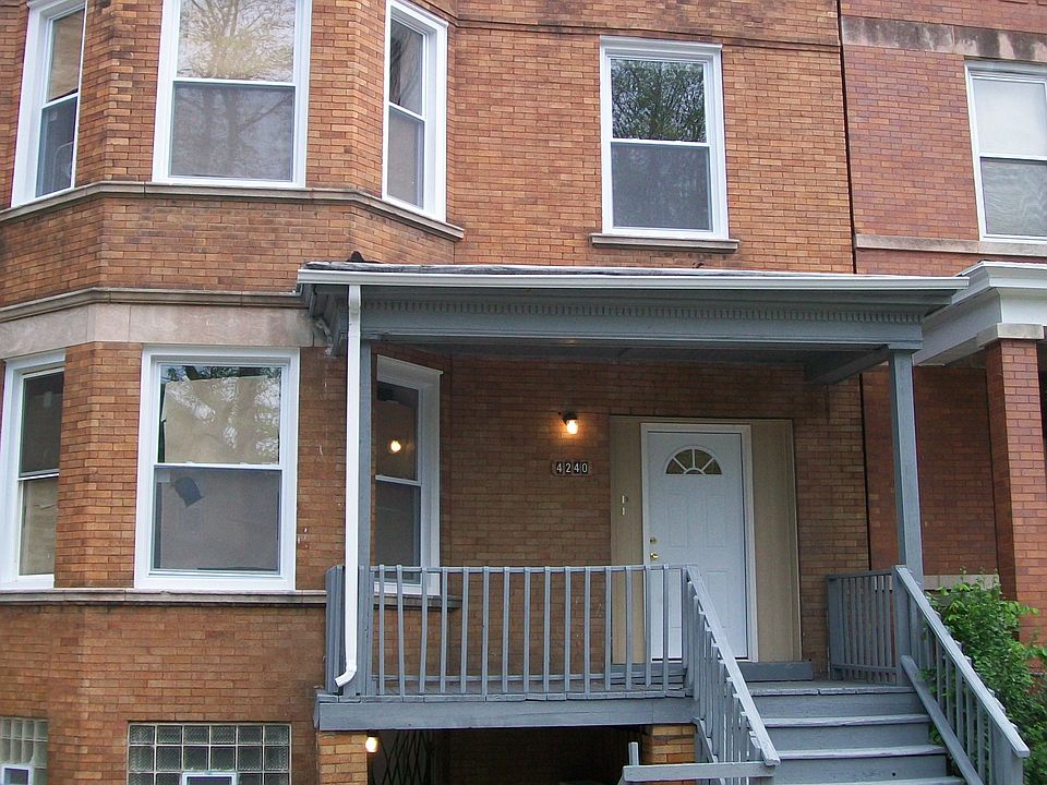 1st image of 4240 W Van Buren St #1