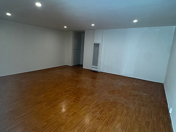 4th image of 3055 Foothill Blvd APT 1