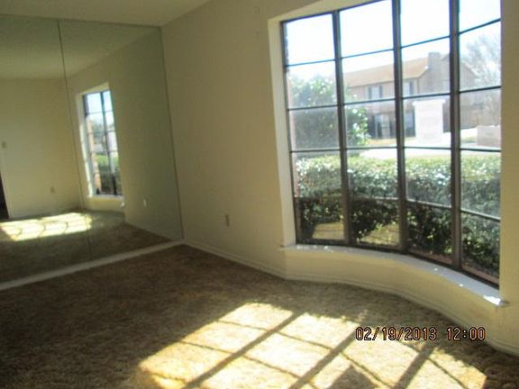 2nd image of 1109 Wayland Dr