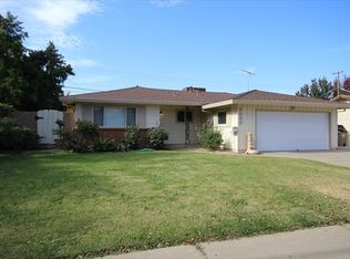 9468 Sara St, Elk Grove, CA 95624