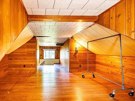 3rd image of 37 Glendale Ave #1