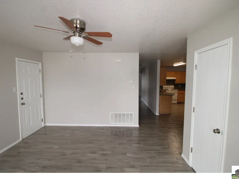 2704 Edgefield St #A — Photo 3