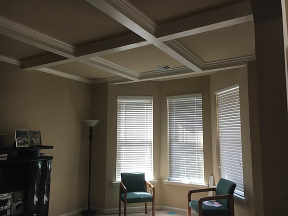 5th image of 419 Fioli Cir