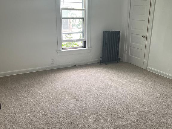 5th image of 3261 N Holton St Floor 2