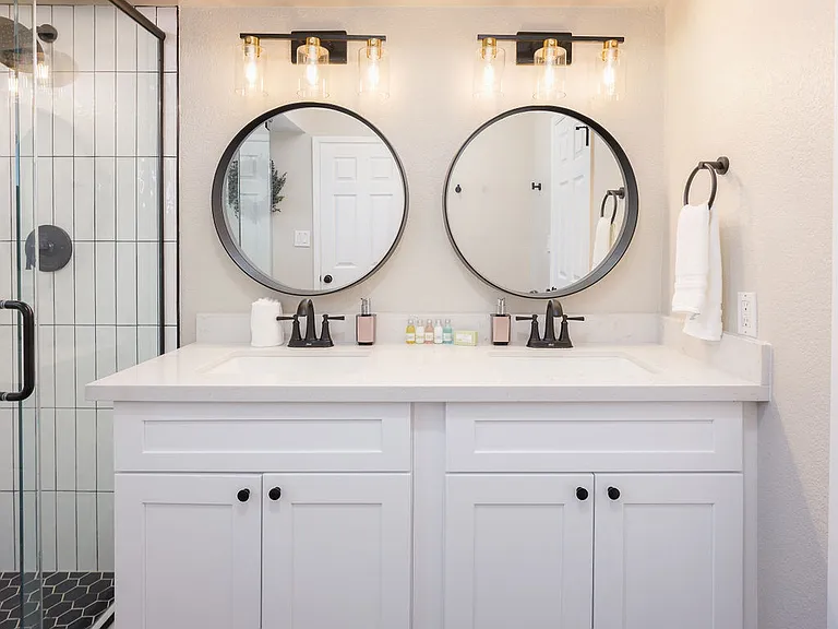 6839 E Kelton Ln — Photo 23