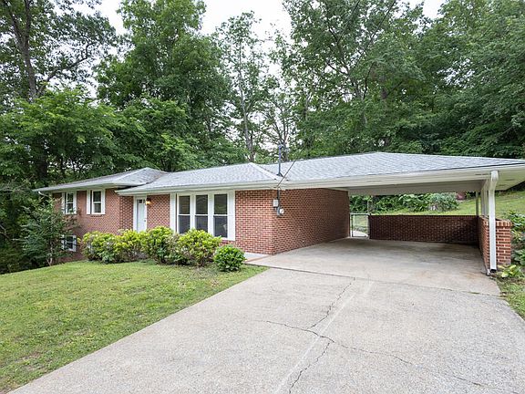 3rd image of 95 Mason Dr