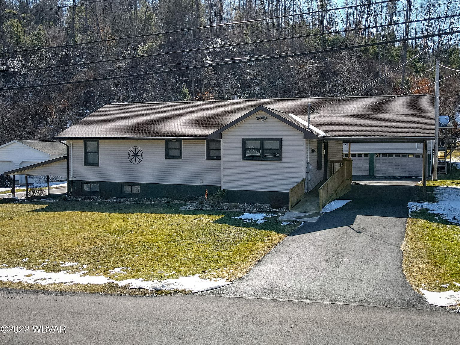 1285 Park Ave, Woolrich, PA 17779 Zillow