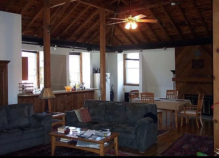 1533 Green St #3 — Photo 5