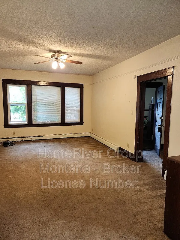 3 bed, 1.0 bath, 1300 sqft, $1,795 — Photo 4