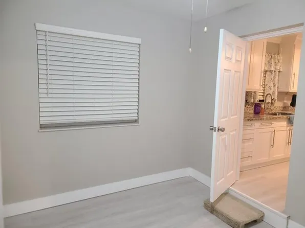 1520 N 25th Ave, Hollywood, FL 33020