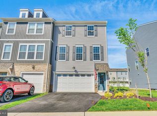 10622 Sheffield Glen Ln, Manassas, VA 20110