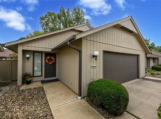 10795 Meadow Trl, Strongsville, OH 44149