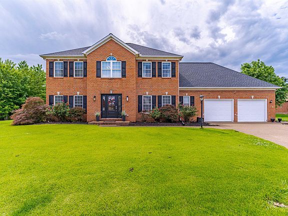 2nd image of 6555 Oakland Ct