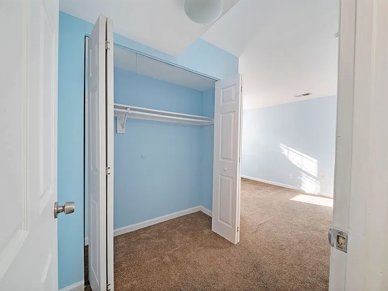 429 Kenyon St NW #T2 — Photo 18