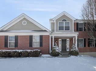 8230 Springleaf Lake Dr, Cincinnati, OH 45247