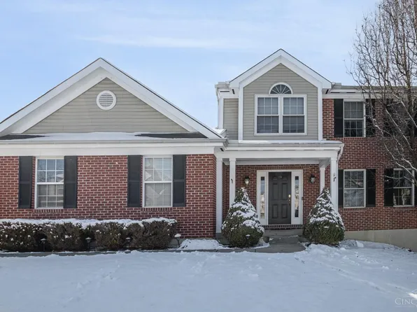8230 Springleaf Lake Dr, Cincinnati, OH 45247