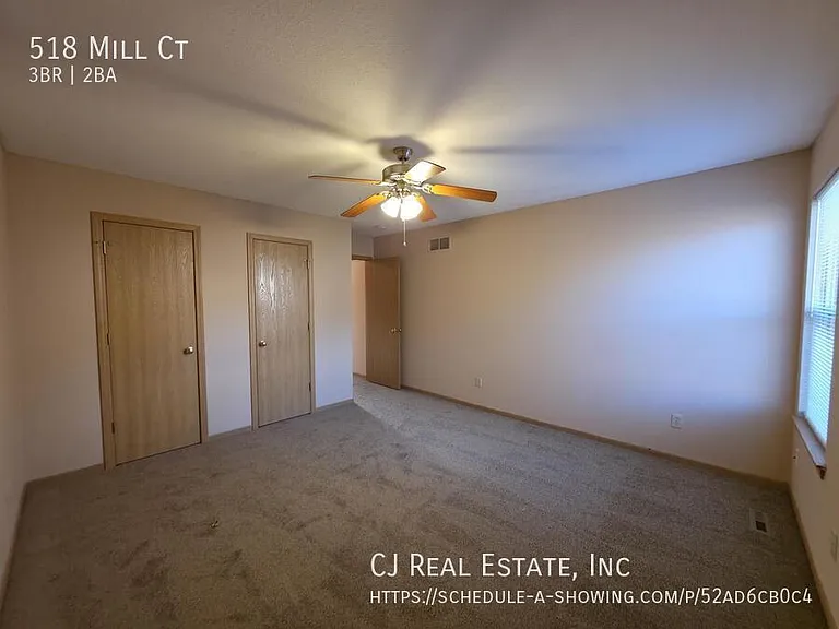 518 NW Mill Ct — Photo 8