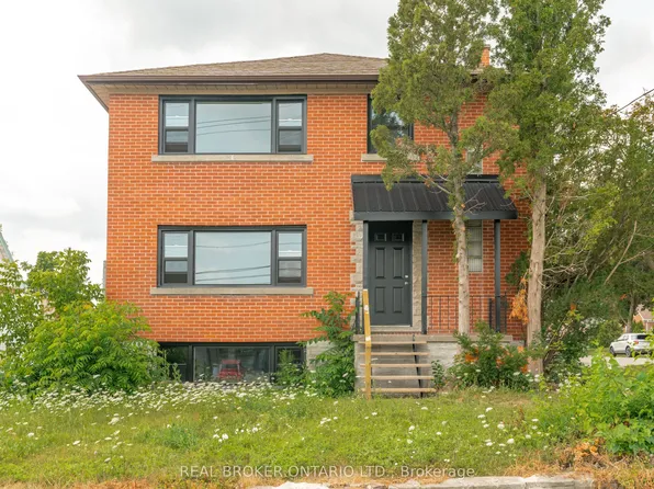 293 Highland Rd E, Kitchener, ON