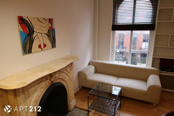 Rented by APT212 INC | media 2