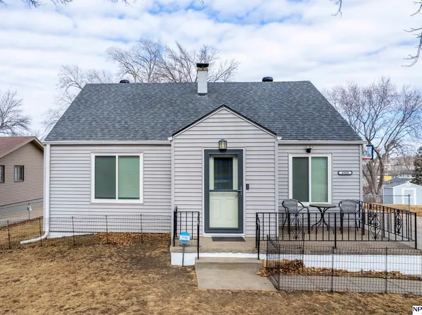 4880 K St, Omaha, NE 68117