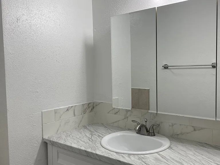 5758 S Gallup St — Photo 31