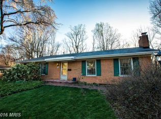 4628 Braeburn Dr, Fairfax, VA 22032