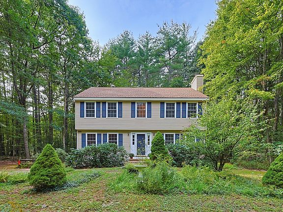 2nd image of 48 Boynton St
