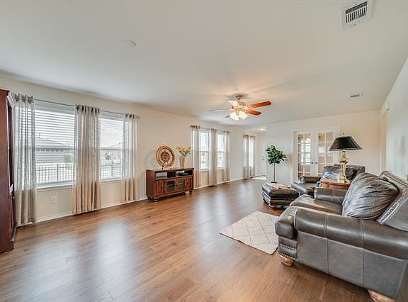 5th image of 1571 Faldo Ct