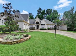 132 W Pines Dr, Montgomery, TX 77356