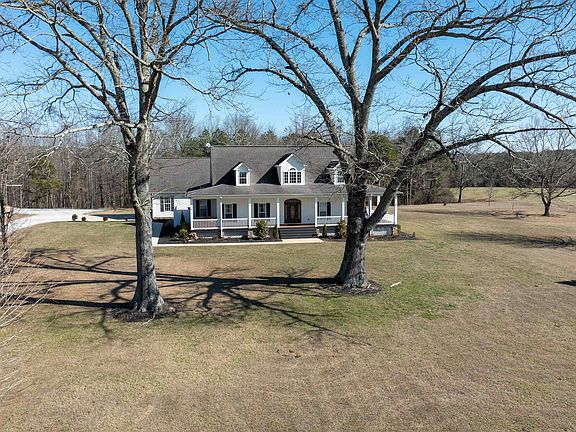 5th image of 930 County Road 361
