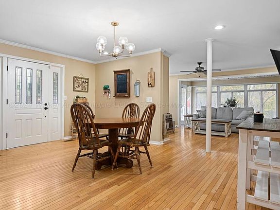 5th image of 47 Reservoir St