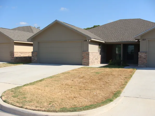 129 E Frost St, Lacy Lakeview, TX 76705