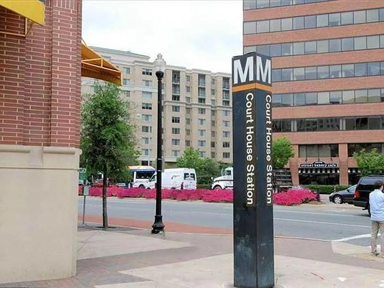 Courhouse Metro