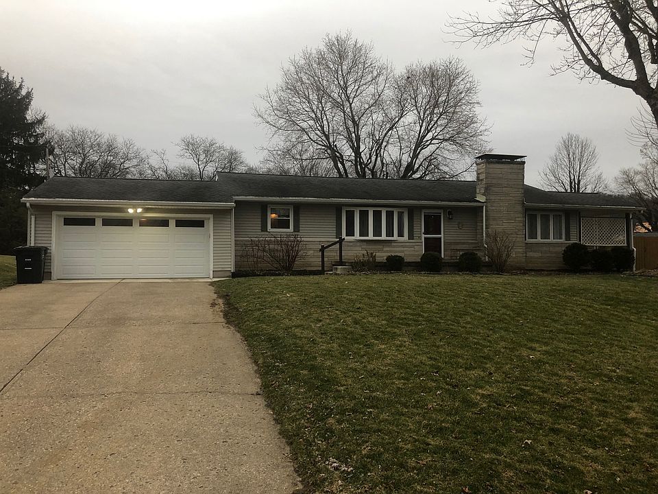 1st image of 1610 Lynn Dr