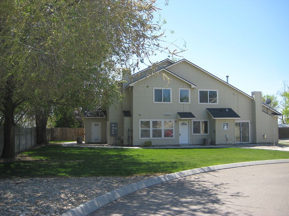 1st image of 1270 N Stephanie Ln APT 101