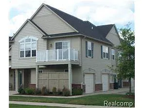 4257 Hampton Ridge Blvd photo 1