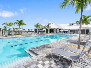 15928 Sunny Day Dr, Bradenton, FL 34211