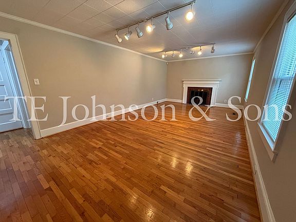 3rd image of 5535 Robinhood Rd