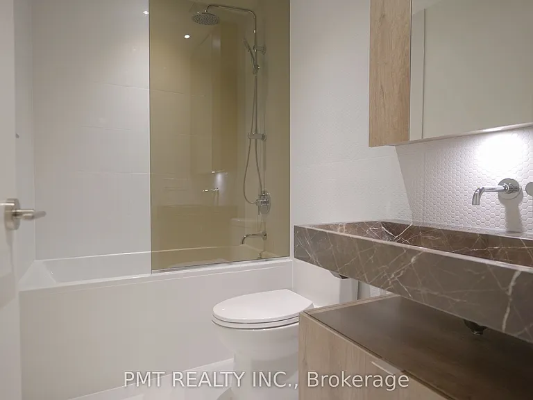 11 Yorkville Ave #4210 — Photo 14