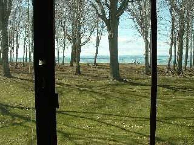 2nd image of 708 Edgewater Dr
