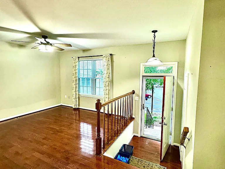6765 Jenny Leigh Ct — Photo 11