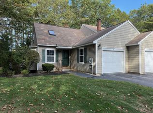 6 Dunnhill Dr #28, Kennebunk, ME 04043