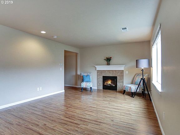 5th image of 7719 NE 20th St