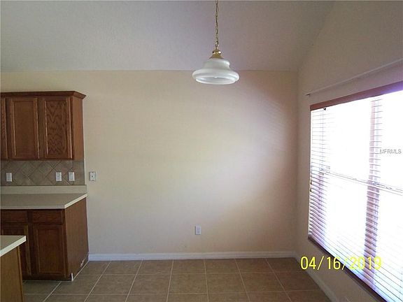 3rd image of 9650 Heron Pointe Dr