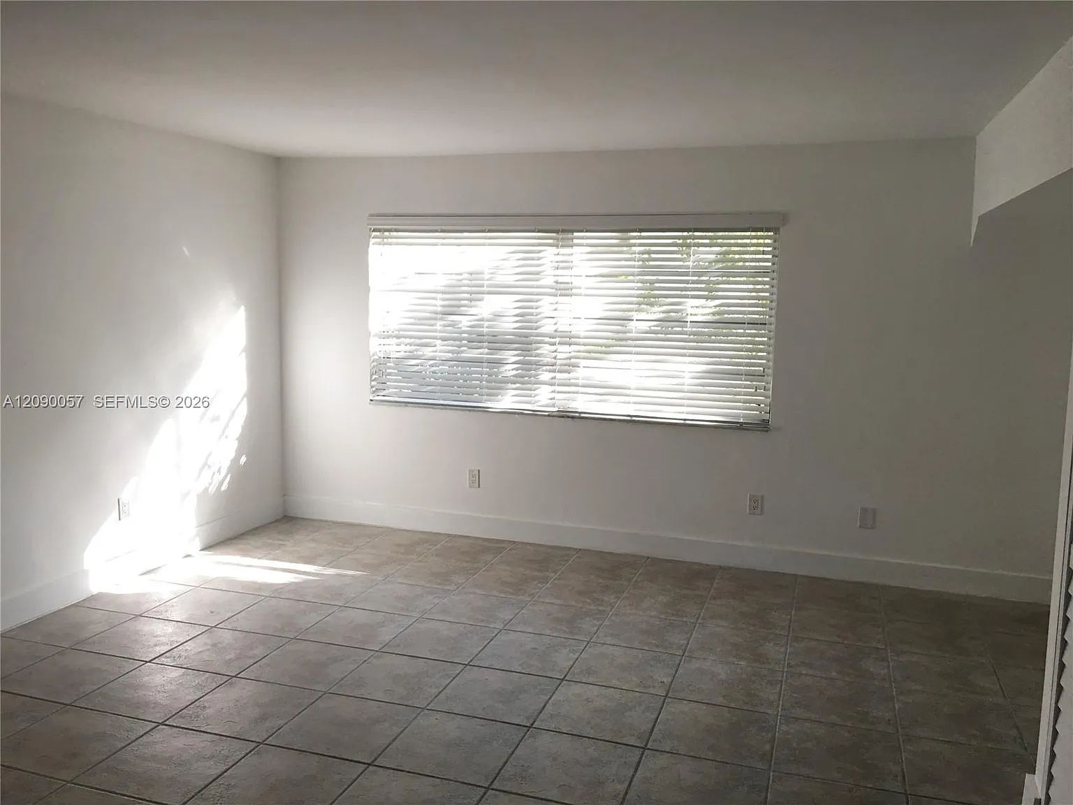 Poltawa Condo — Photo 2