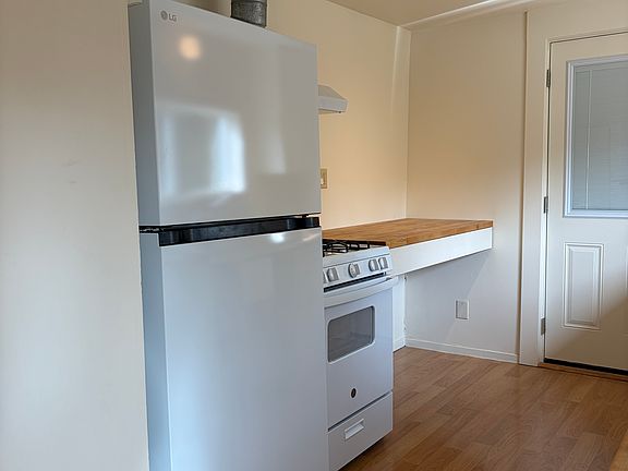 New fridge, stove and hood