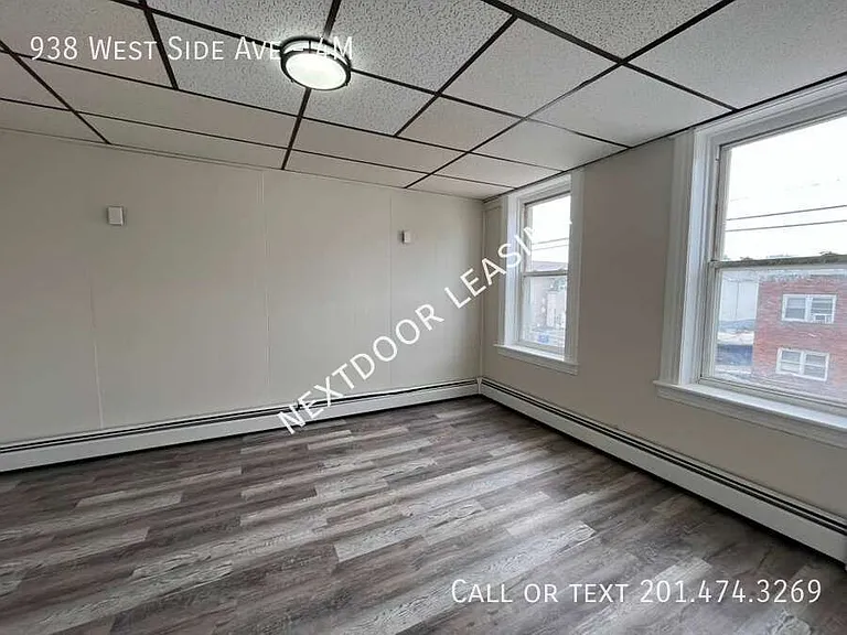 938 W Side Ave #4M — Photo 5